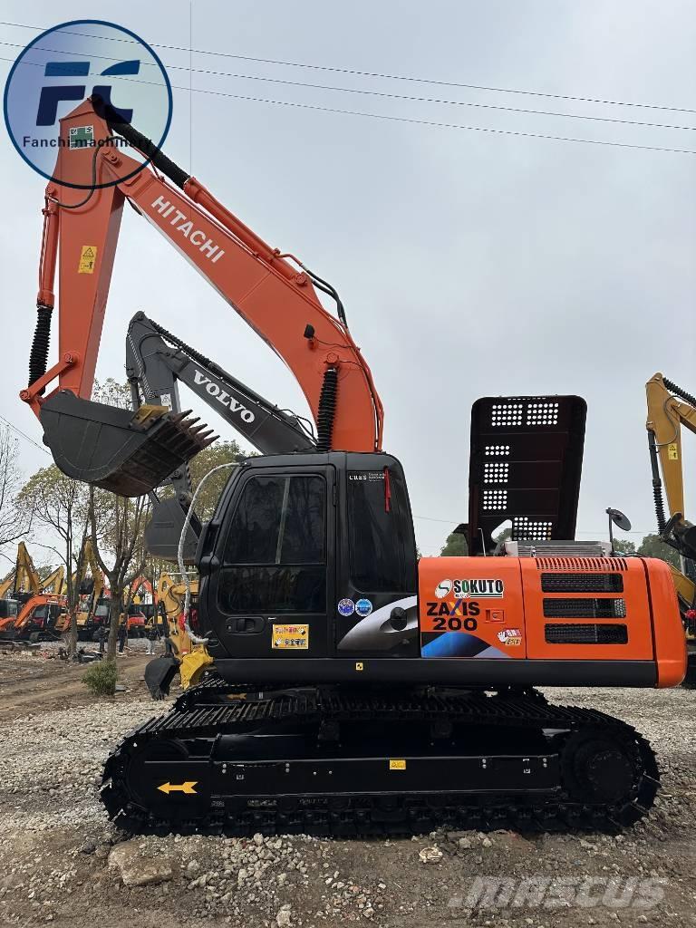 Hitachi ZX 200 حفارات زحافة