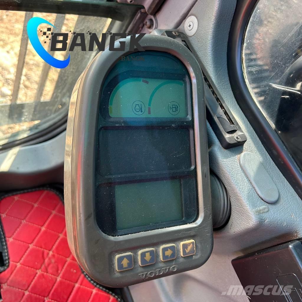 Volvo EC 290 حفارات زحافة