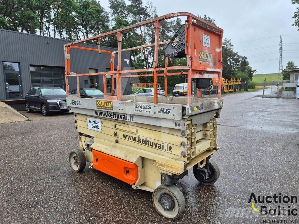 JLG 3246 ES رافعات مقصية الشكل