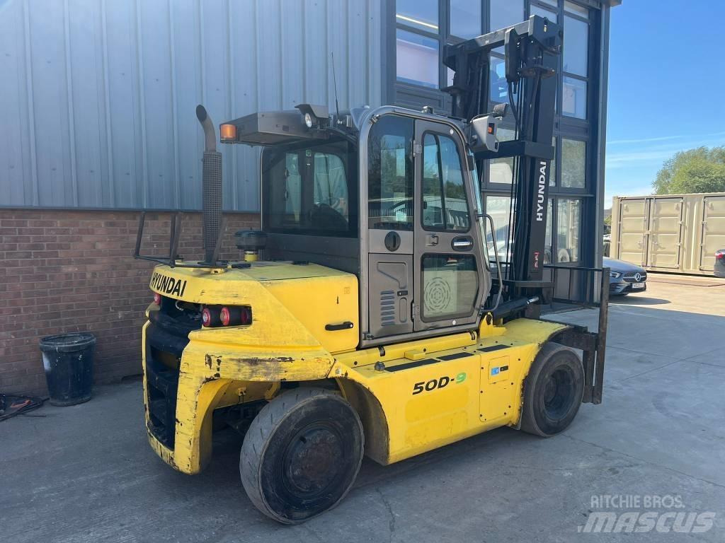 Hyundai 50 D-9 A شاحنات الديزل