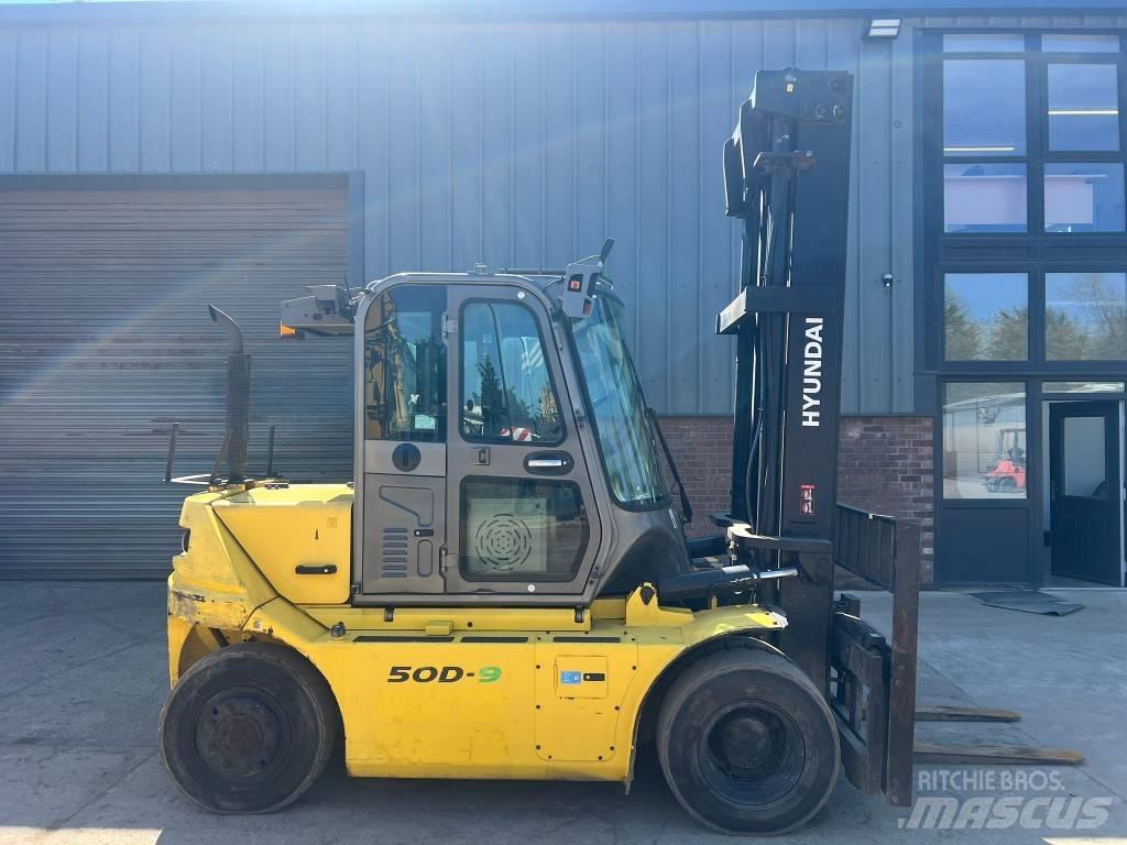 Hyundai 50 D-9 A شاحنات الديزل