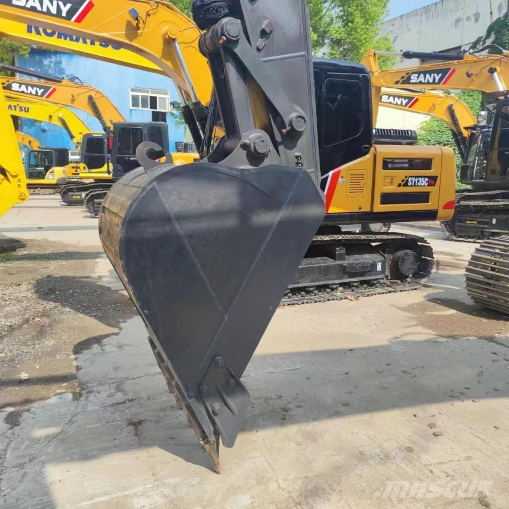 Volvo EC 210 D حفارات زحافة
