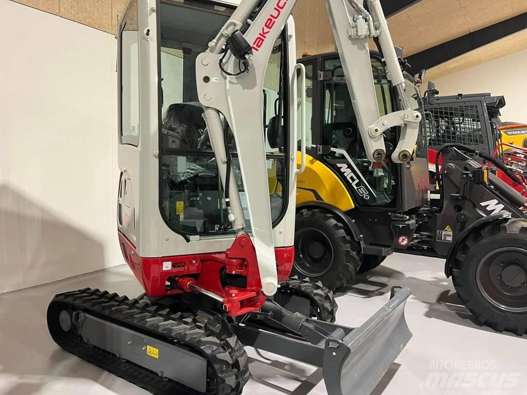 Takeuchi TB 216 حفارات صغيرة أقل من 7 طن (حفارات صغيرة)