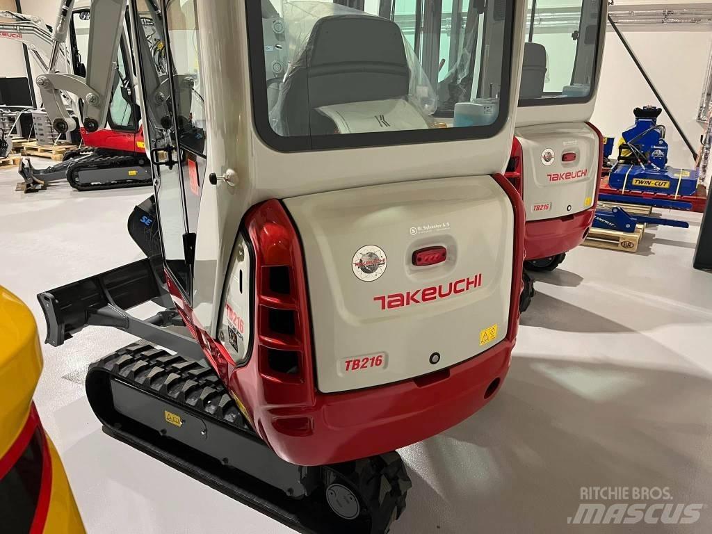 Takeuchi TB 216 حفارات صغيرة أقل من 7 طن (حفارات صغيرة)