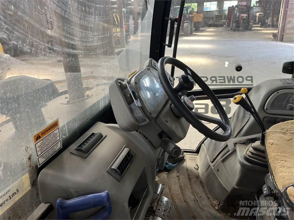 Fermec 860 لوادر ذات جرافات عكسية