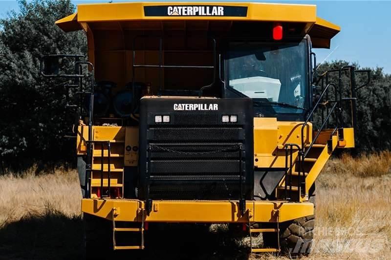 CAT 773F شاحنات أخرى