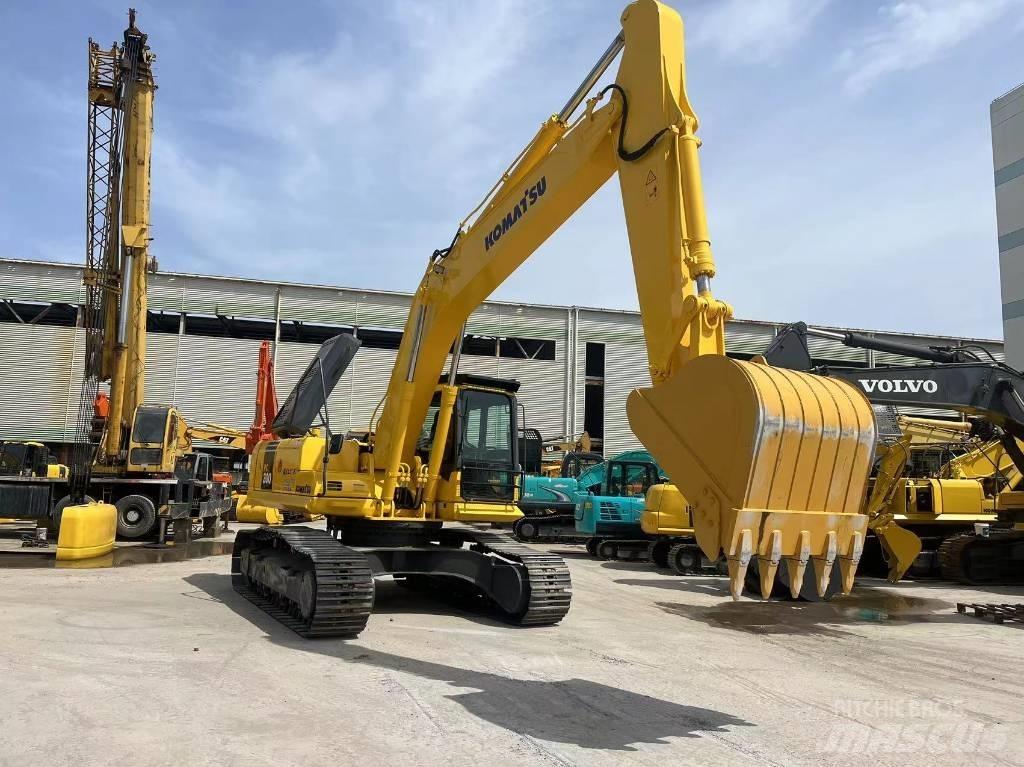 Komatsu PC 300 حفارات زحافة
