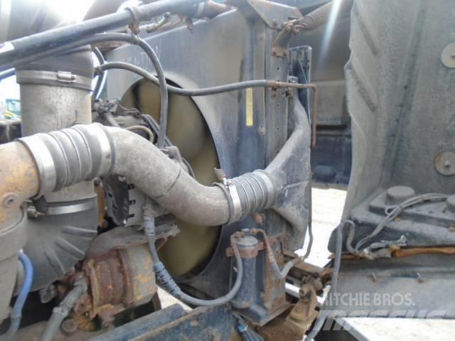 Western Star 4900 SA وحدات الجر