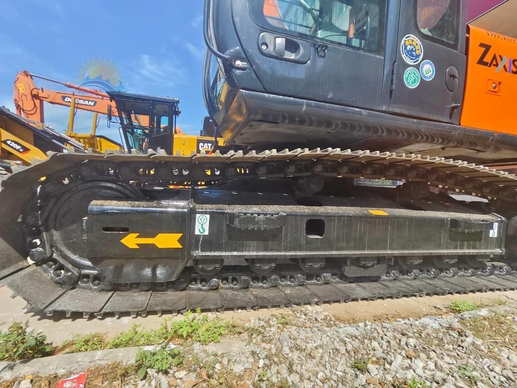 Hitachi ZX 130 حفارات زحافة