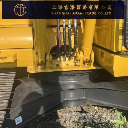 Komatsu PC 110 حفارات زحافة