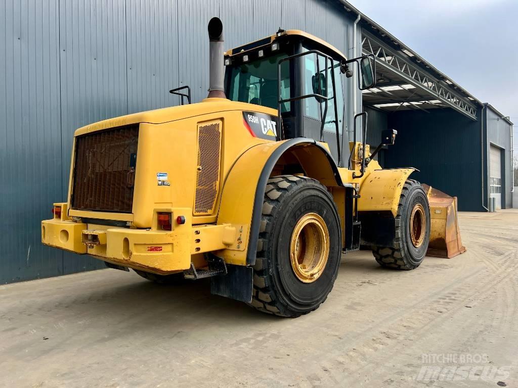 CAT 950H لوادر بعجل