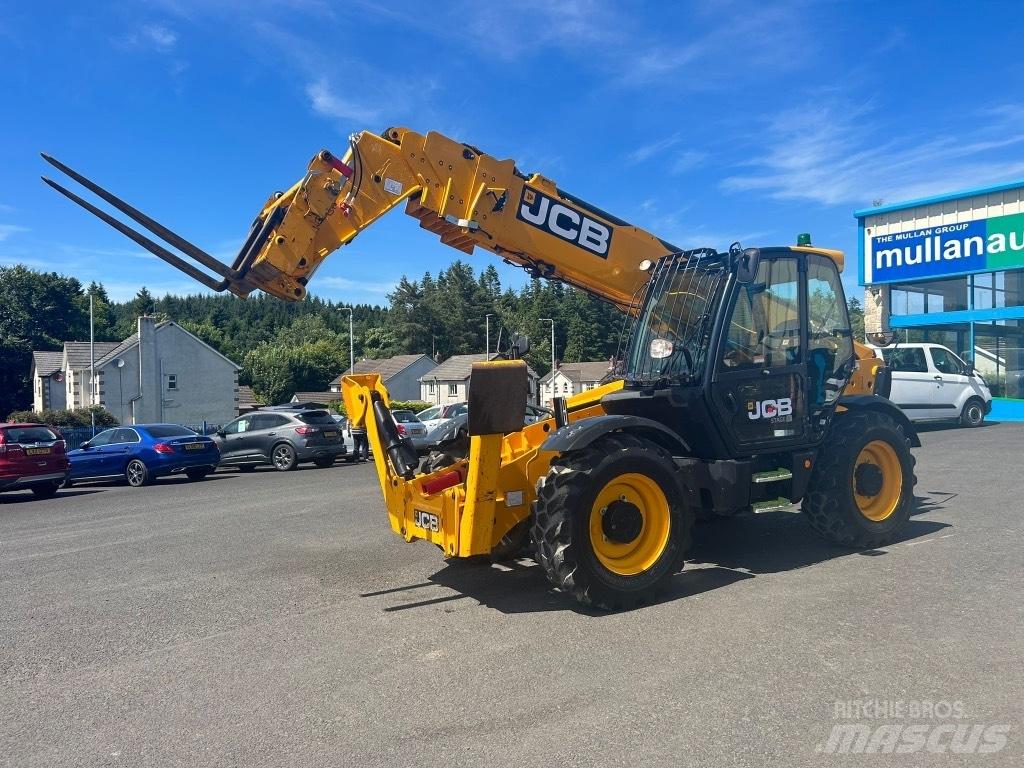 JCB 540-180 مناولات متداخلة