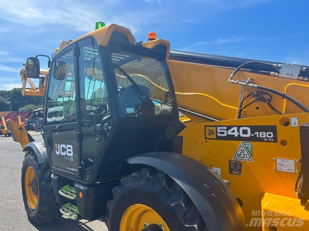 JCB 540-180 مناولات متداخلة