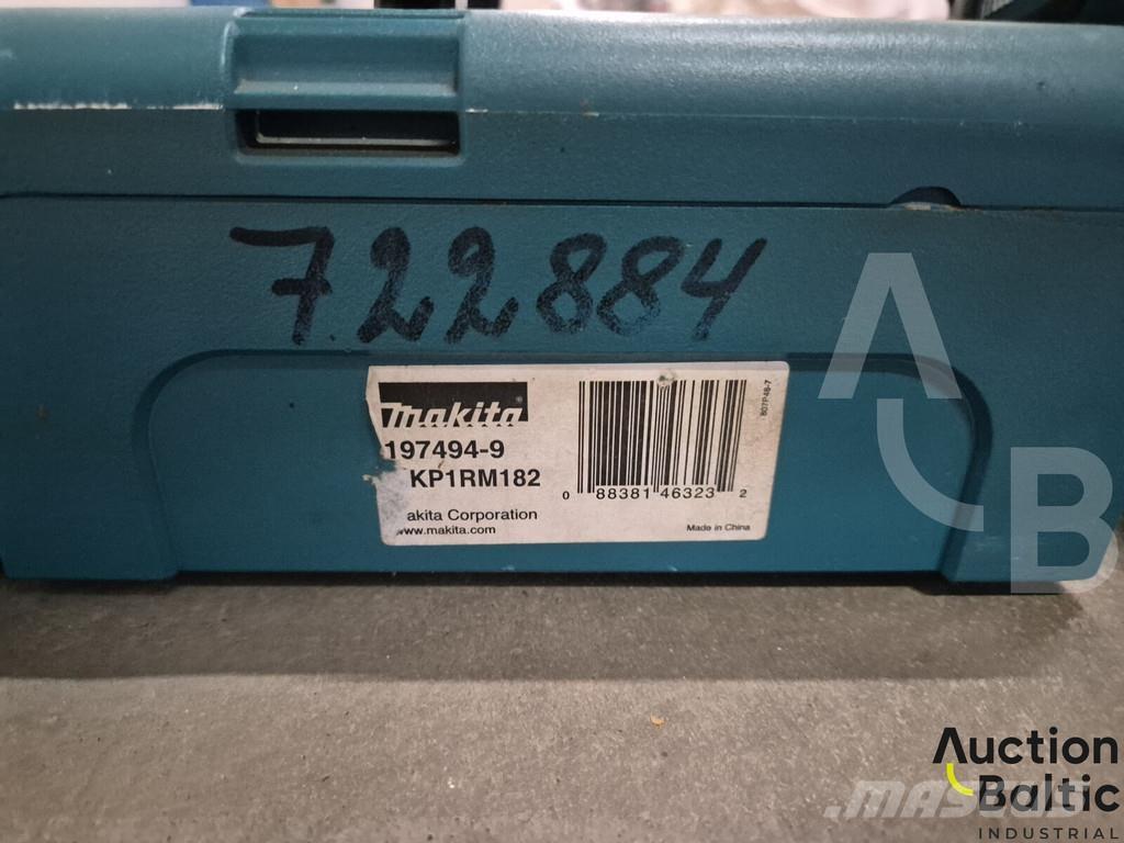 Makita DVR450 أخرى