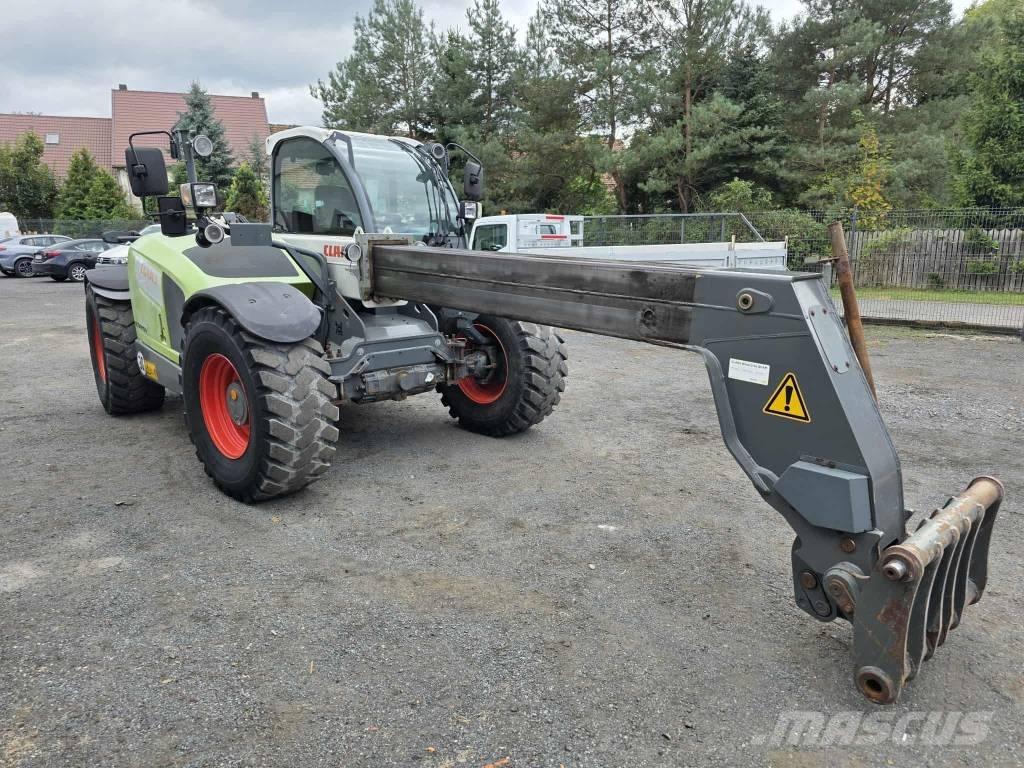 CLAAS Scorpion 7044 معدات مناولة لأغراض الزراعة