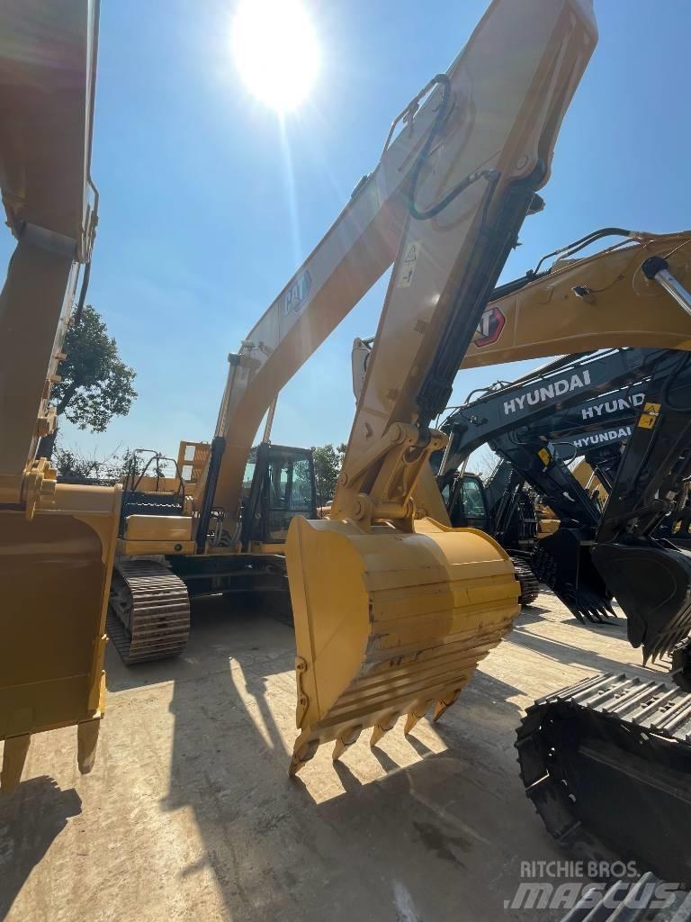 CAT 330 GC حفارات زحافة