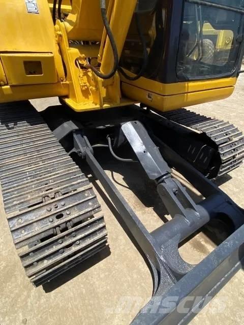 Komatsu PC60-7 حفارات زحافة