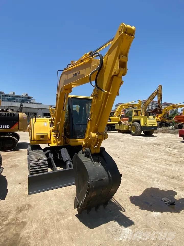 Komatsu PC60-7 حفارات زحافة
