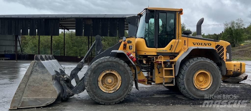 Volvo L 120 F لوادر بعجل