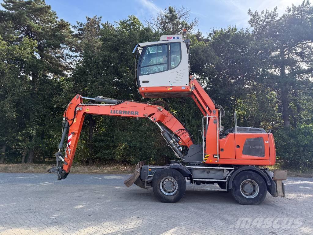 Liebherr LH 22 M مناولات المخلفات / مناولات صناعية