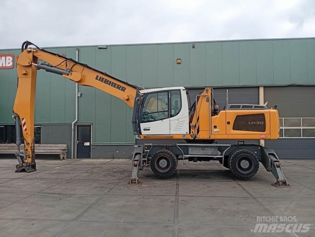 Liebherr LH 30 M مناولات المخلفات / مناولات صناعية