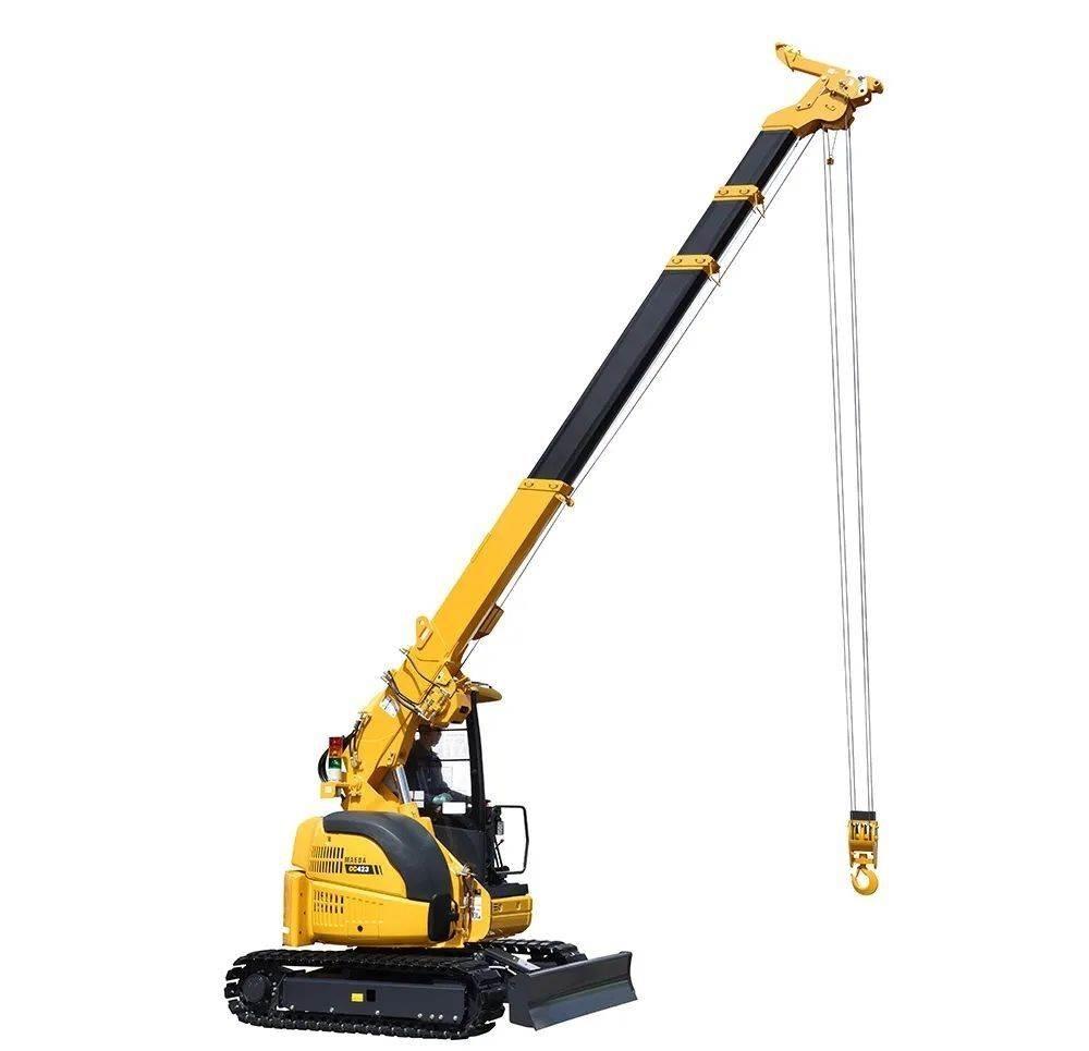 Maeda CC423-1 رافعات مجنزرة
