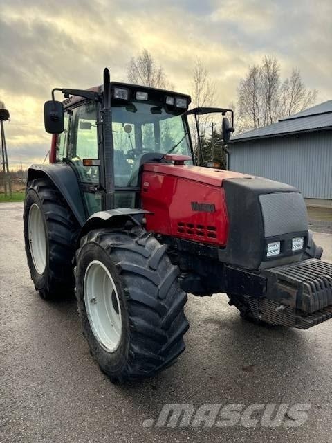 Valtra 6550 HiTech الجرارات