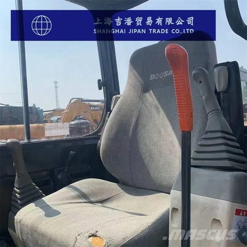 Doosan DH 55 حفارات صغيرة أقل من 7 طن (حفارات صغيرة)