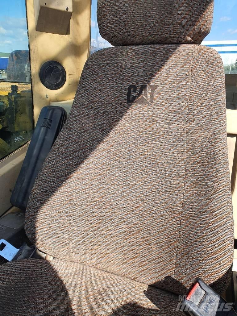 CAT 330 BL UHD حفارات هدم