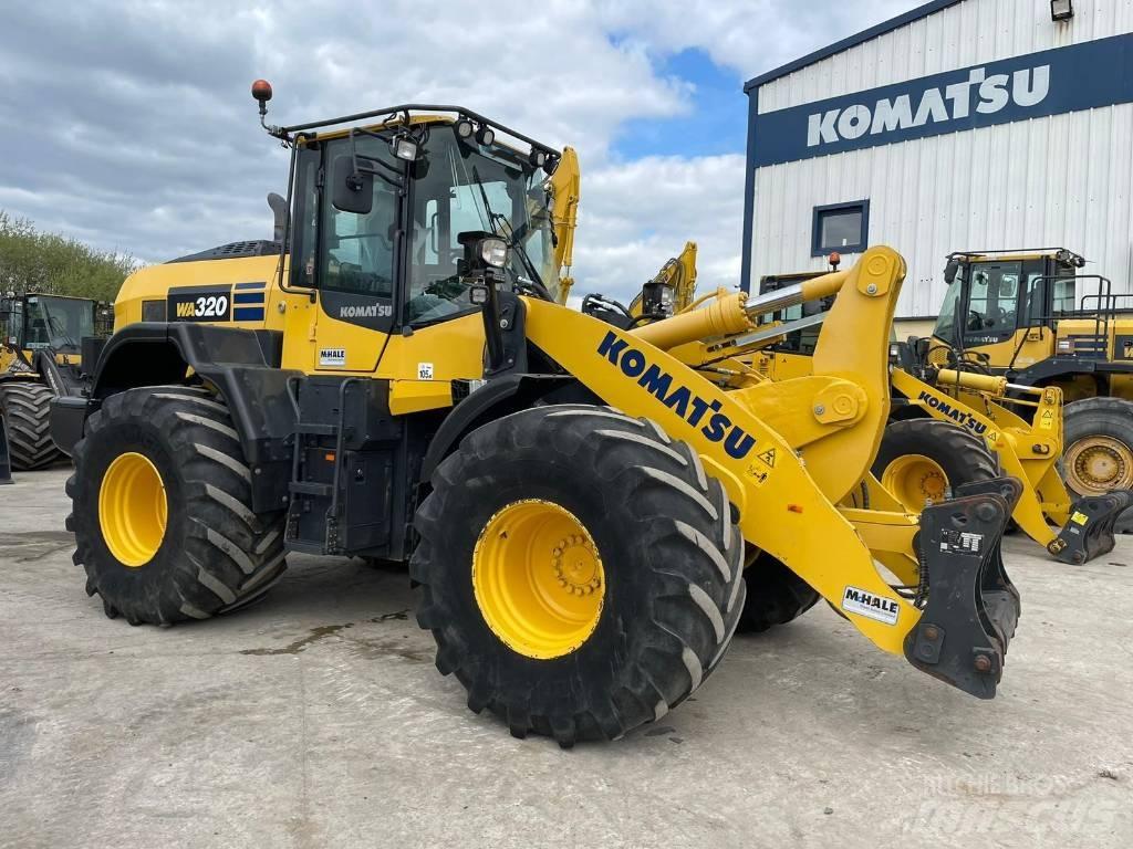 Komatsu WA320-8 لوادر بعجل