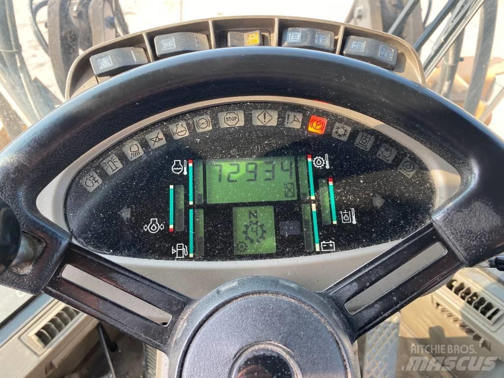 CASE 621 D XT لوادر بعجل