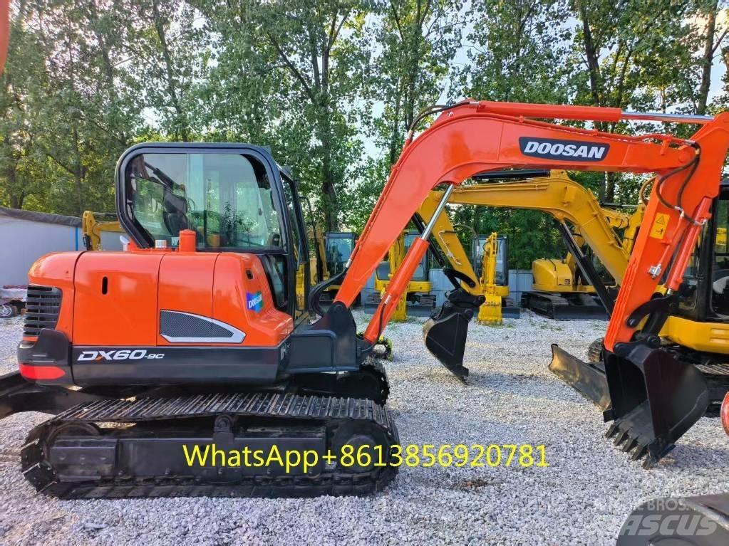 Doosan DX 60 حفارات صغيرة أقل من 7 طن (حفارات صغيرة)