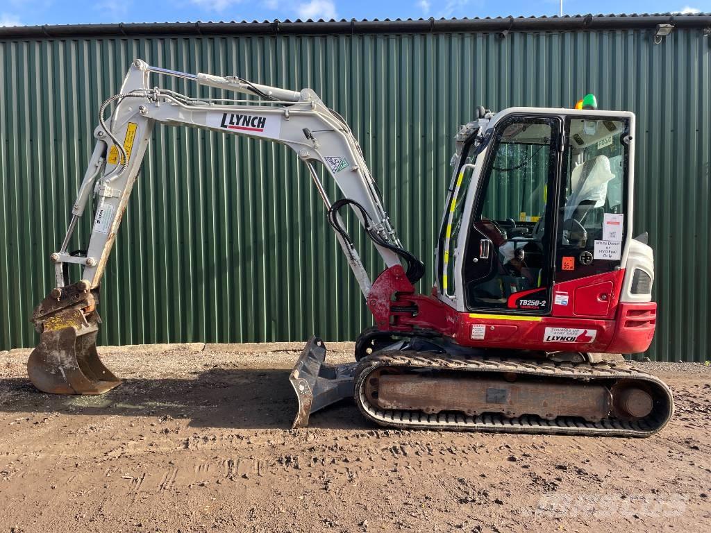 Takeuchi TB 250 حفارات صغيرة أقل من 7 طن (حفارات صغيرة)