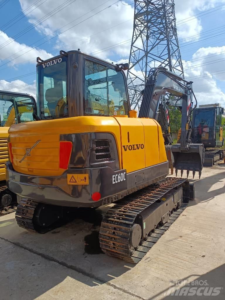 Volvo EC 60 D حفارات صغيرة أقل من 7 طن (حفارات صغيرة)