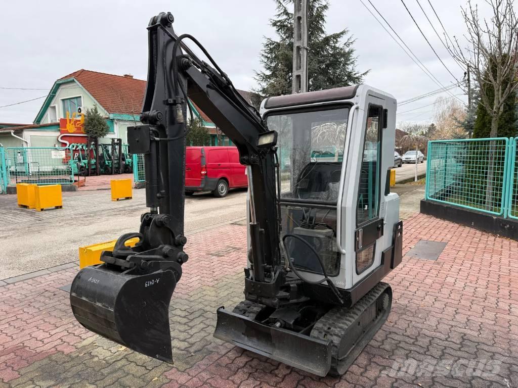 IHI IS-14G3   V-3466 لوادر ذات جرافات عكسية