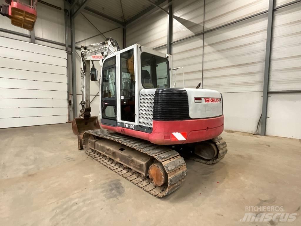 Takeuchi TB 1140 حفارات وسط 7 طن - 12 طن