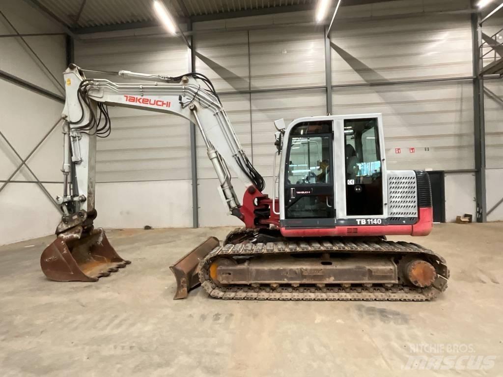 Takeuchi TB 1140 حفارات وسط 7 طن - 12 طن