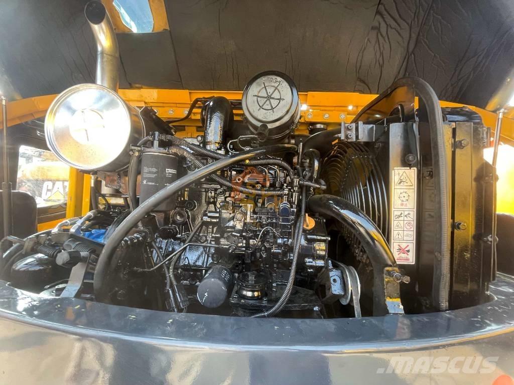 Hyundai 60w-9 حفارات زحافة