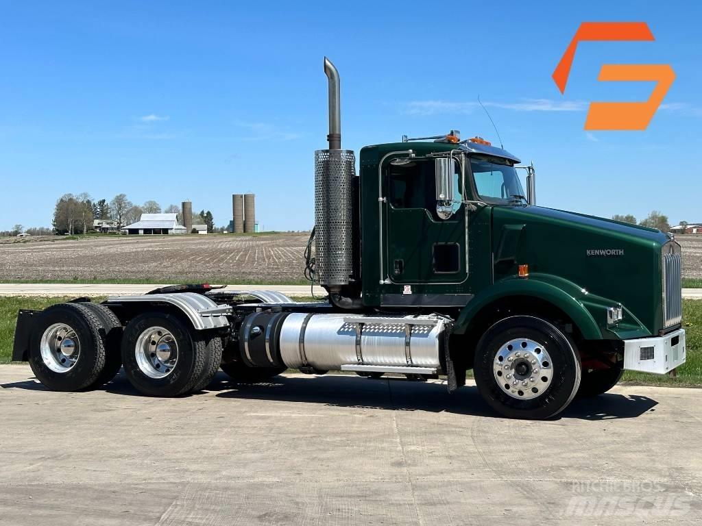 Kenworth T800 وحدات الجر