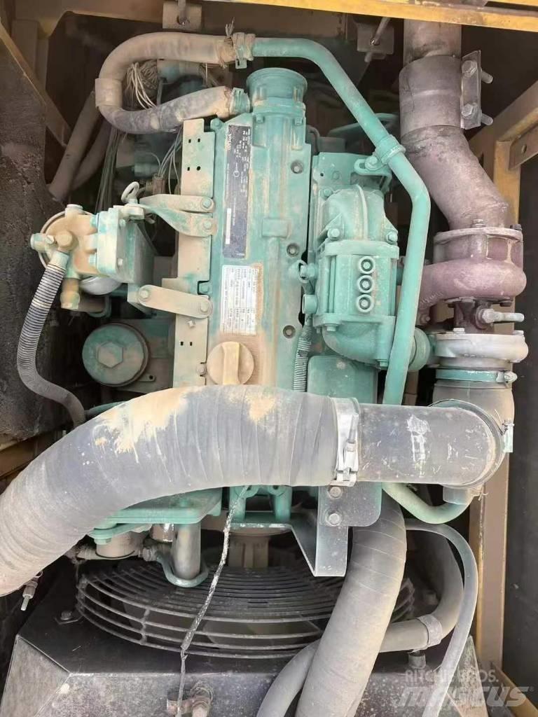Volvo EC 140 حفارات زحافة