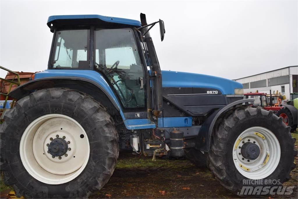 New Holland 8670 الجرارات
