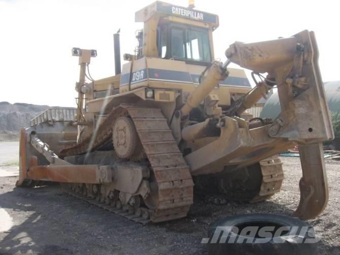 CAT D9R بلدوزرات مجنزرة