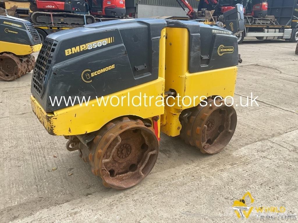Bomag BMP 8500 دكاكات أفقية