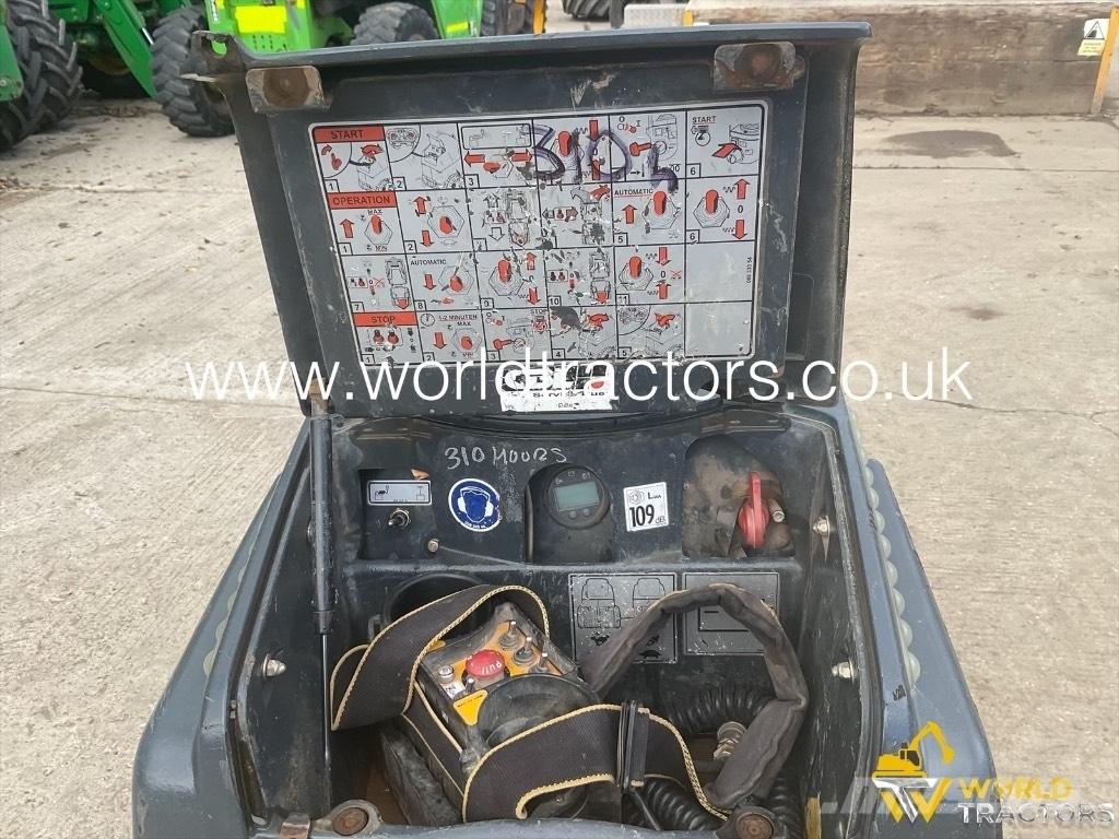 Bomag BMP 8500 دكاكات أفقية