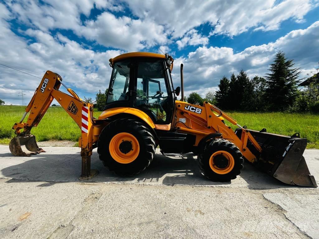 JCB 3 CX لوادر ذات جرافات عكسية