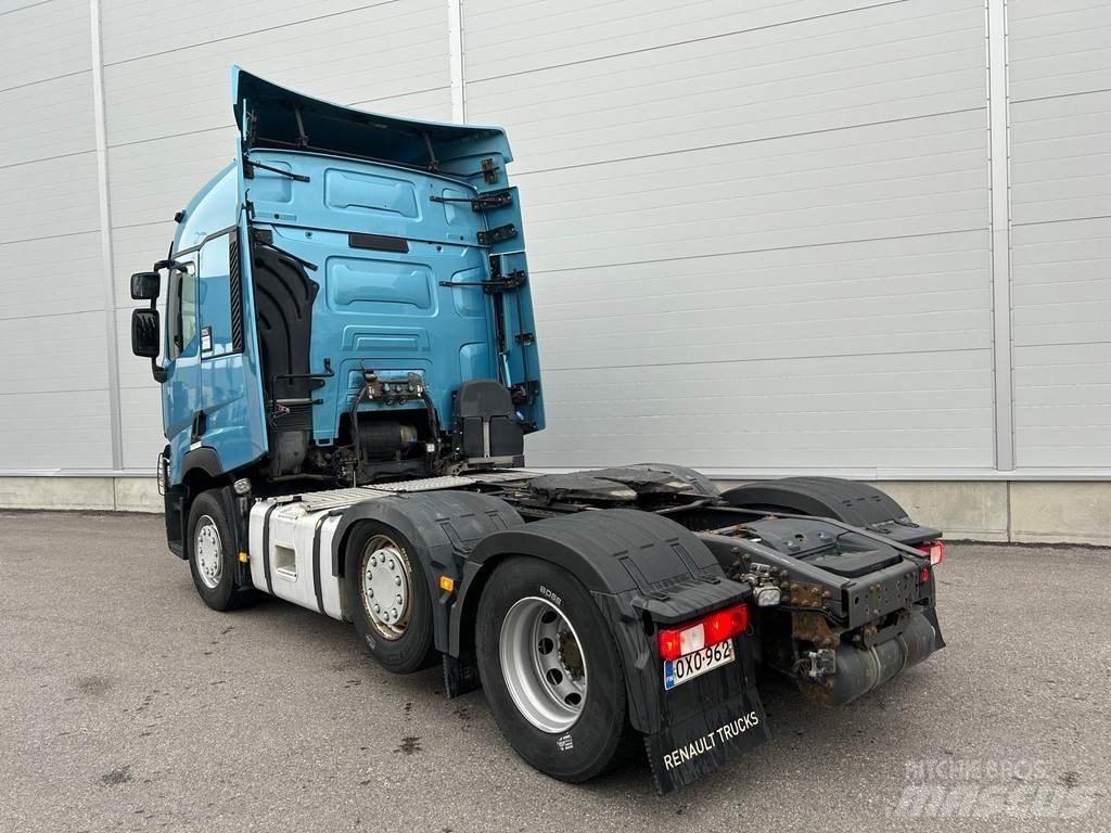 Renault T وحدات الجر