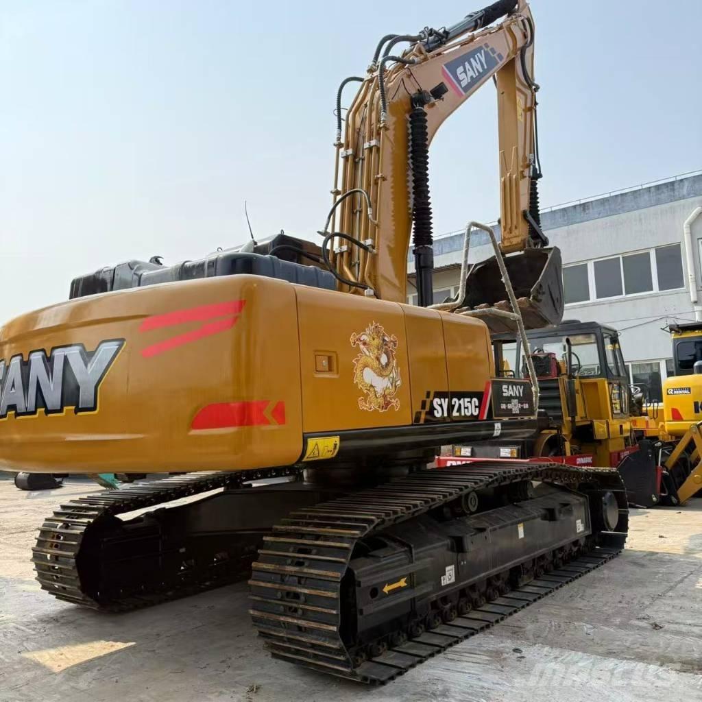 Sany SY 215 C حفارات زحافة