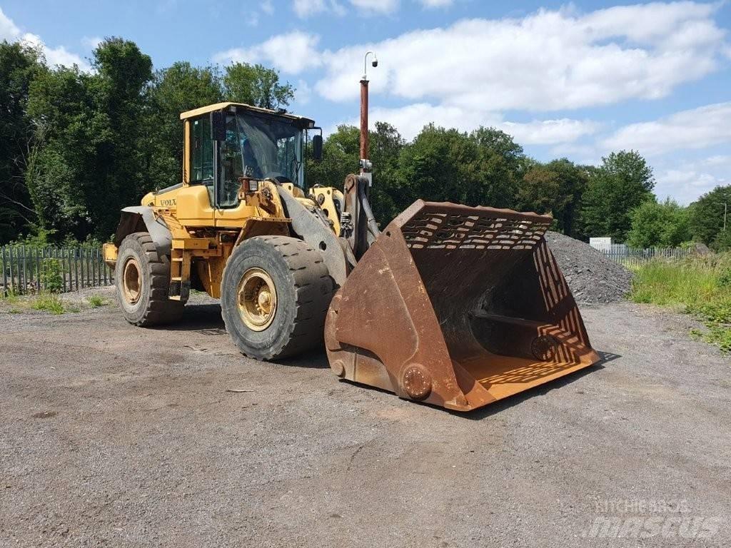 Volvo L 110 F لوادر بعجل