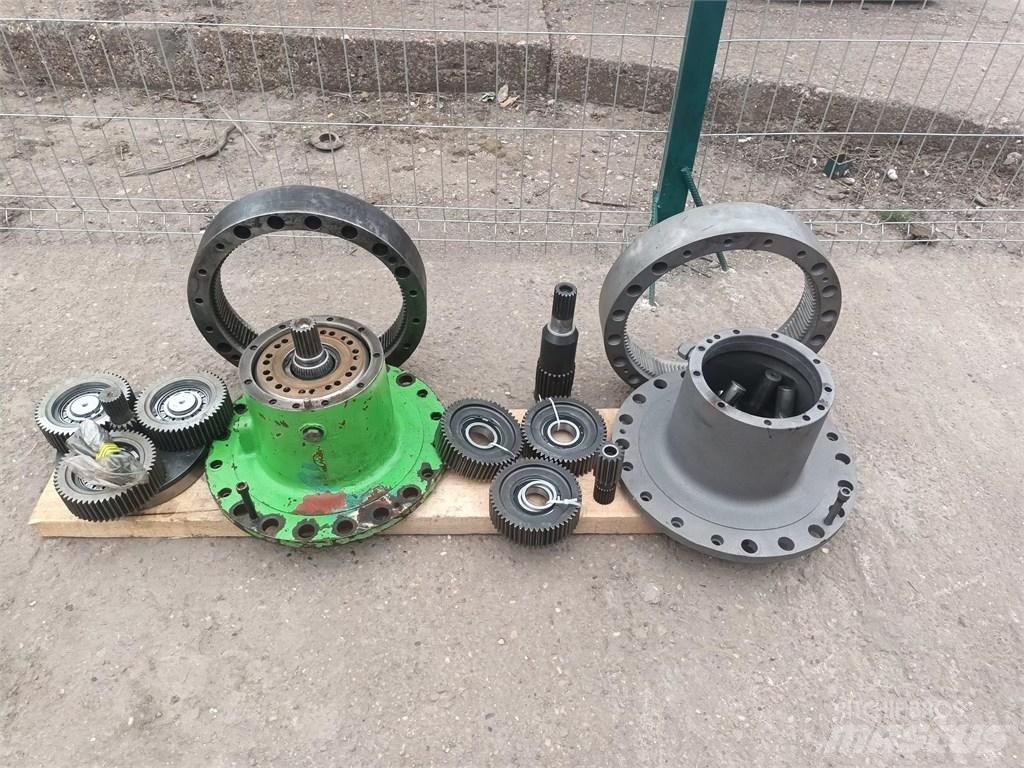 Sennebogen 835 مناولات المخلفات / مناولات صناعية