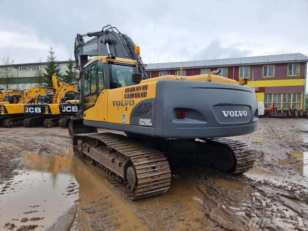 Volvo EC 290 C L حفارات زحافة
